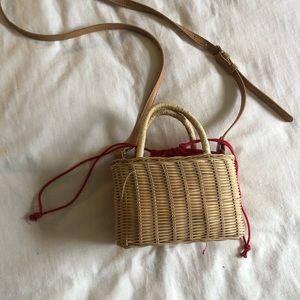 wicker picnic purse